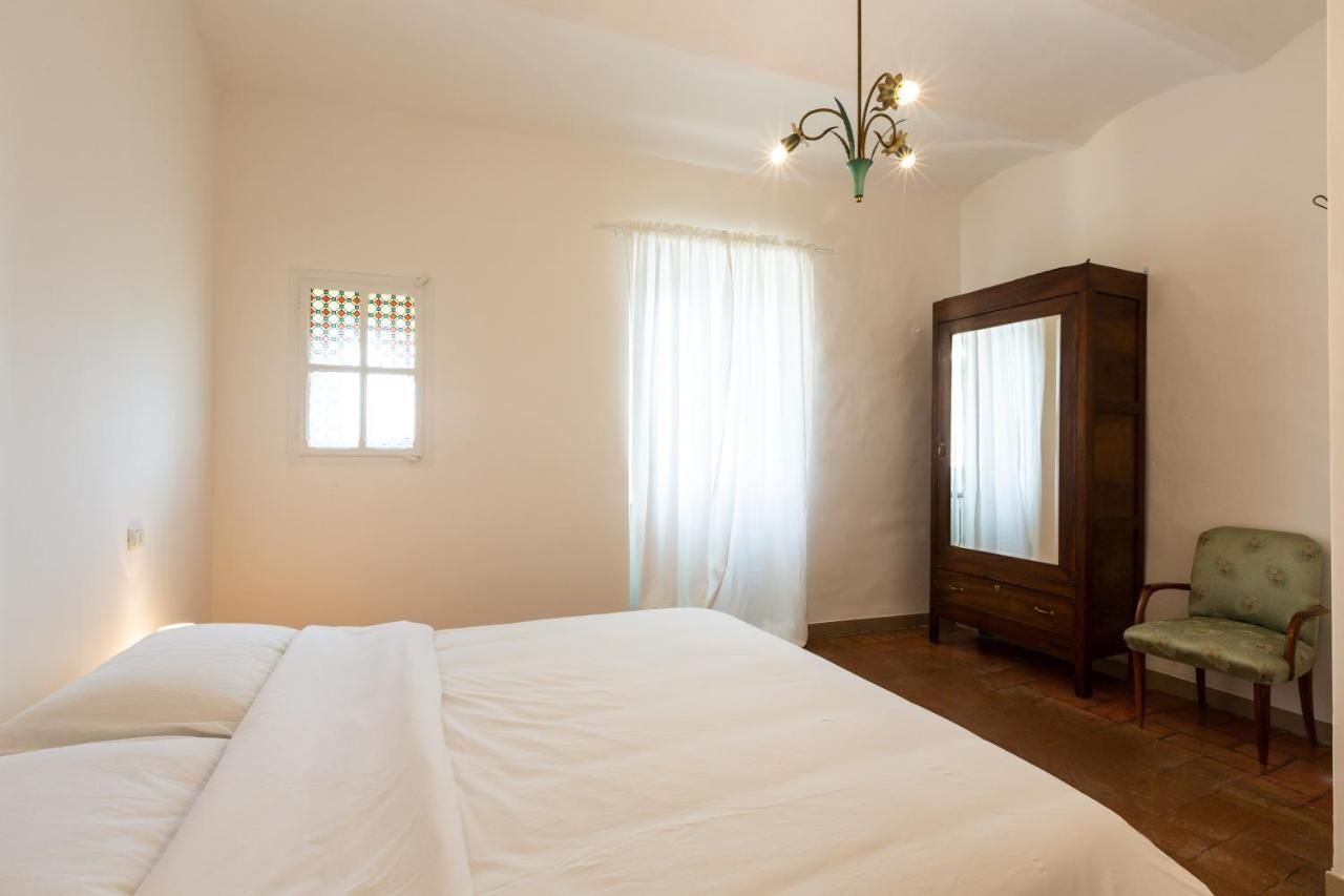 Room En Suite La Corte Ассизи Экстерьер фото