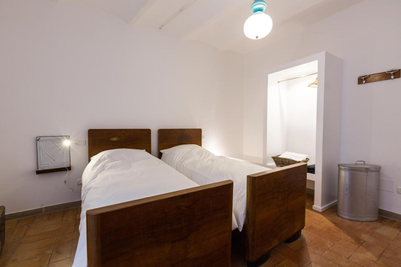 Room En Suite La Corte Ассизи Экстерьер фото