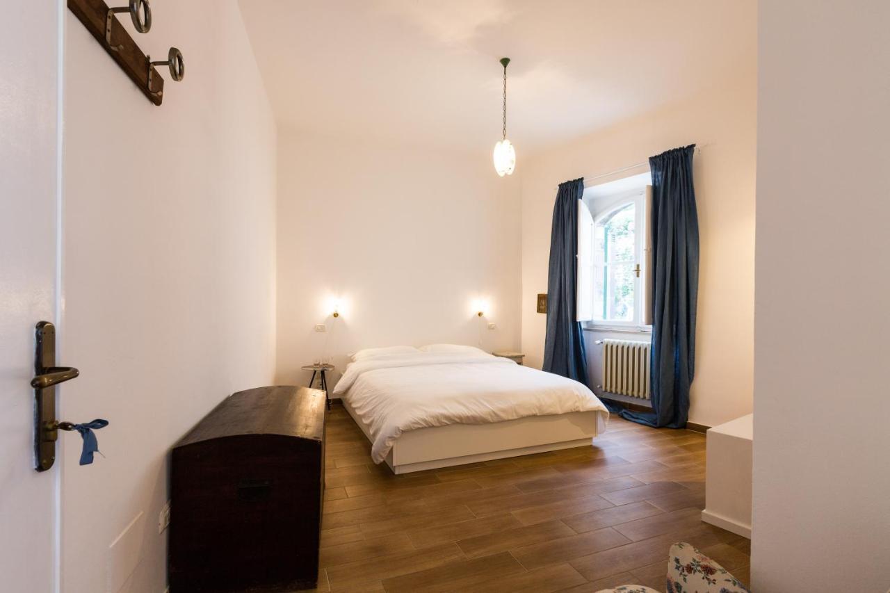 Room En Suite La Corte Ассизи Экстерьер фото